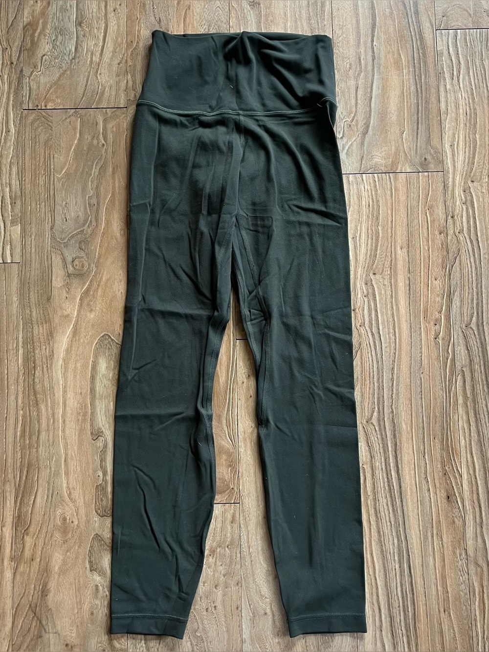 Lululemon Align leggings - Picture 4 of 5